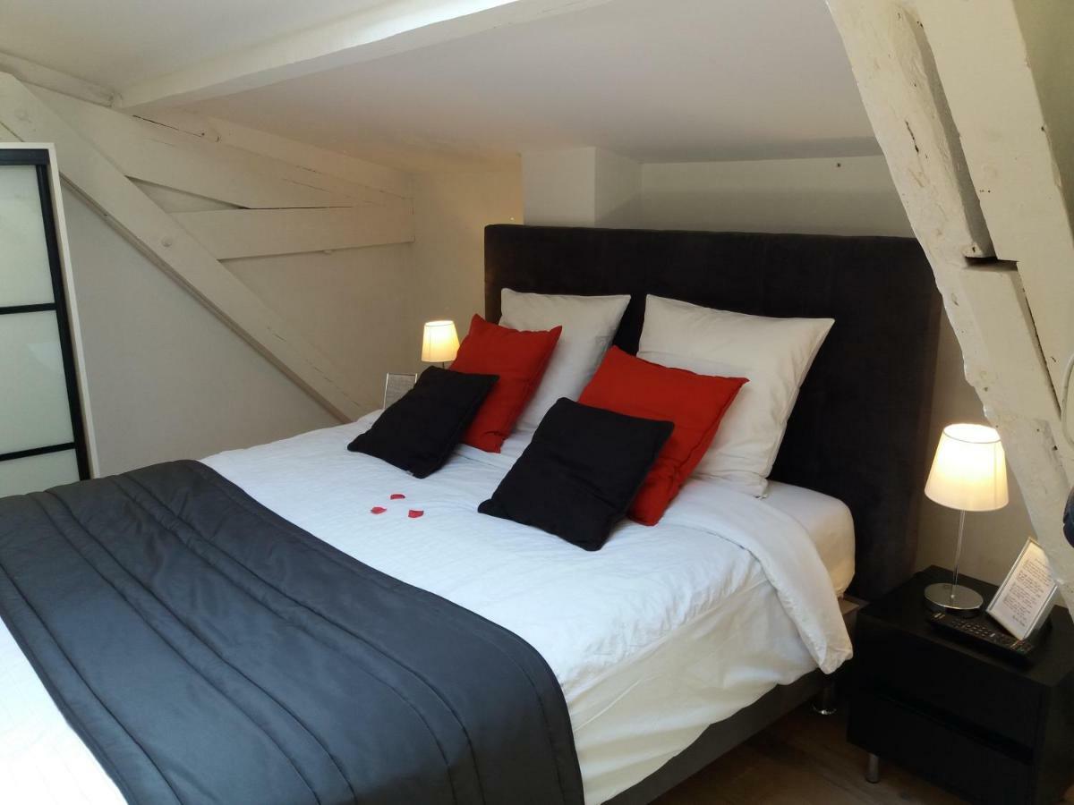 Chambres d'Hôtes LA PASTOURELLE Royan centre Extérieur photo